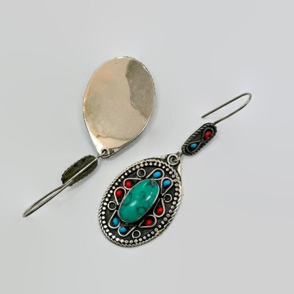 Green Earrings, Afghan, Middle Eastern, Boho, Jasper, Gypsy, Vintage, Pierced - Picture 3 of 3